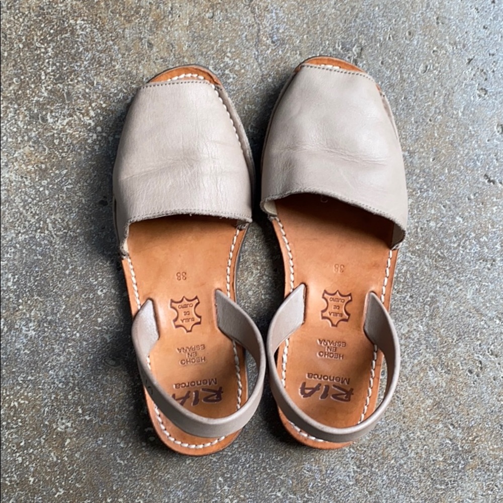 Ria Menorca Leather Sandal size 38 Gray
